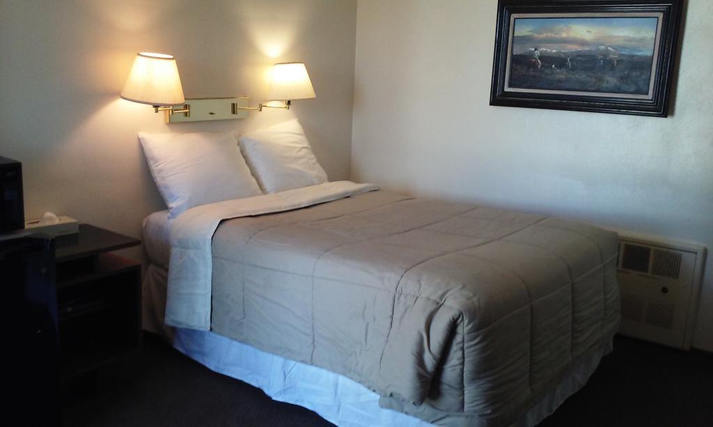 Cliff Palace Motel Blanding Kültér fotó