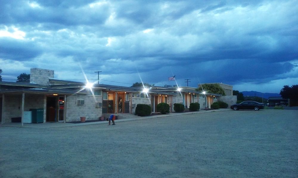 Cliff Palace Motel Blanding Kültér fotó