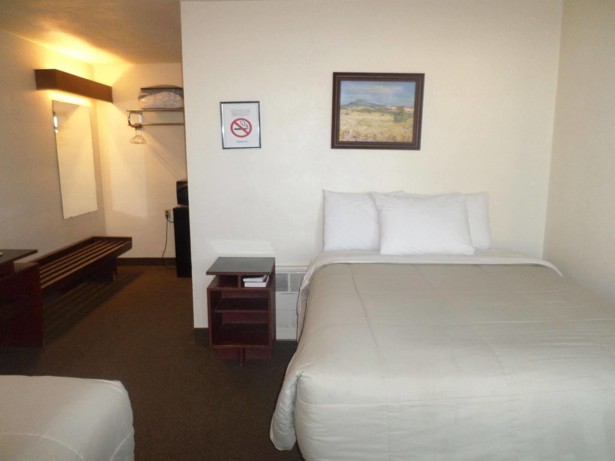 Cliff Palace Motel Blanding Kültér fotó